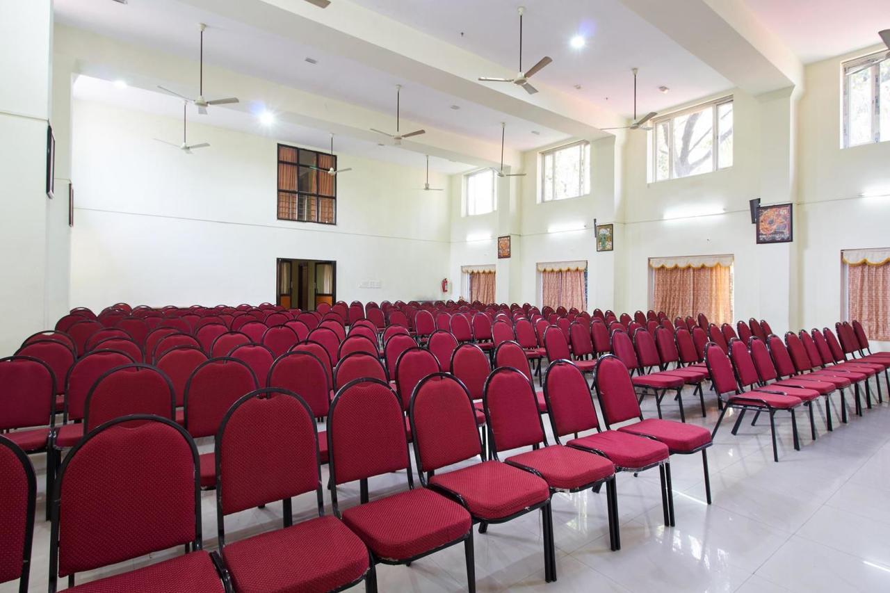 Hotel Sree Gokulam Sabari Chavakkad Esterno foto